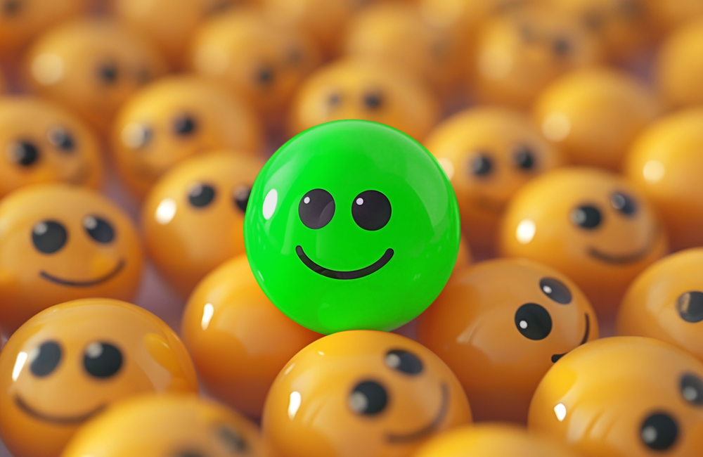 customer survey 2023 blog thumbnail v2